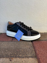 Carica l&#39;immagine nel visualizzatore di Gallery, Sneakers donna
