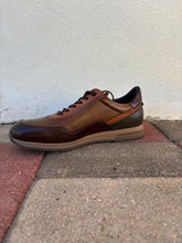 Carica l&#39;immagine nel visualizzatore di Gallery, Sneakers uomo
