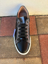 Carica l&#39;immagine nel visualizzatore di Gallery, Sneakers donna
