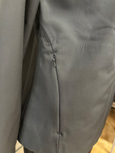 Carica l&#39;immagine nel visualizzatore di Gallery, Giacca in softshell elasticizzata con cappuccio staccabile da donna
