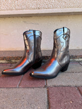 Carica l&#39;immagine nel visualizzatore di Gallery, Texani donna
