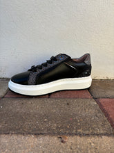 Carica l&#39;immagine nel visualizzatore di Gallery, Sneakers donna
