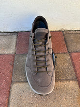 Carica l&#39;immagine nel visualizzatore di Gallery, Sneakers uomo
