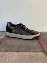 Carica l&#39;immagine nel visualizzatore di Gallery, Sneakers donna
