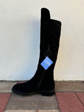 Carica l&#39;immagine nel visualizzatore di Gallery, Stivale Rutha lungo in velluto
